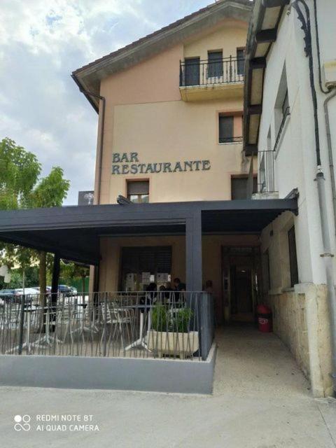 Hostal Restaurante Ibaisek Zudaire Εξωτερικό φωτογραφία